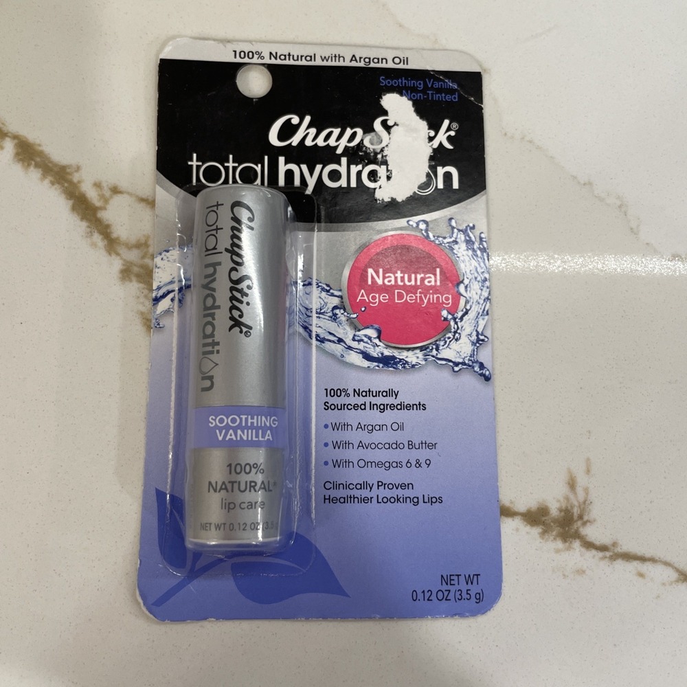 ChapStick Total Hydration Soothing Vanilla Age Defying Non-Tinted Sealed New